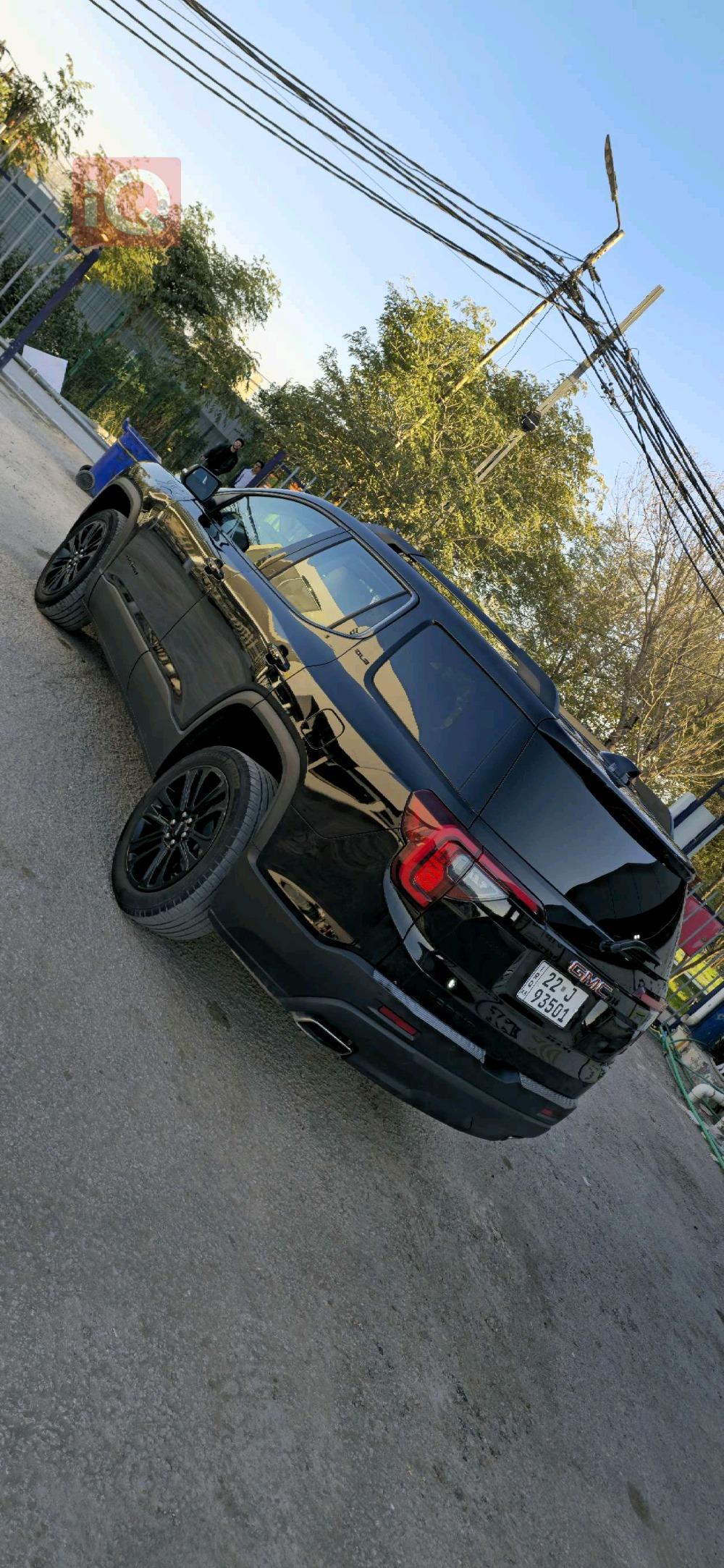 GMC Acadia